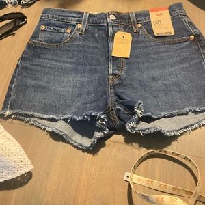 Levi 501 Jean shorts NWT
